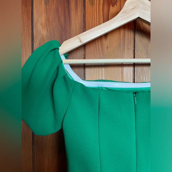 Betsy and Adam Off the Shoulder Apple Green Cocktail Dress - Picture 6 of 6